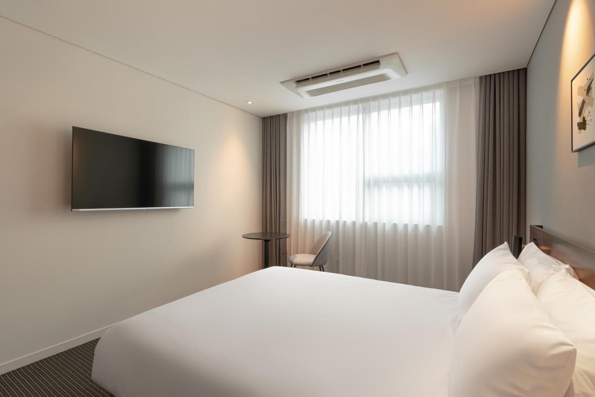Urbanstay Busan Songdo Beach Экстерьер фото