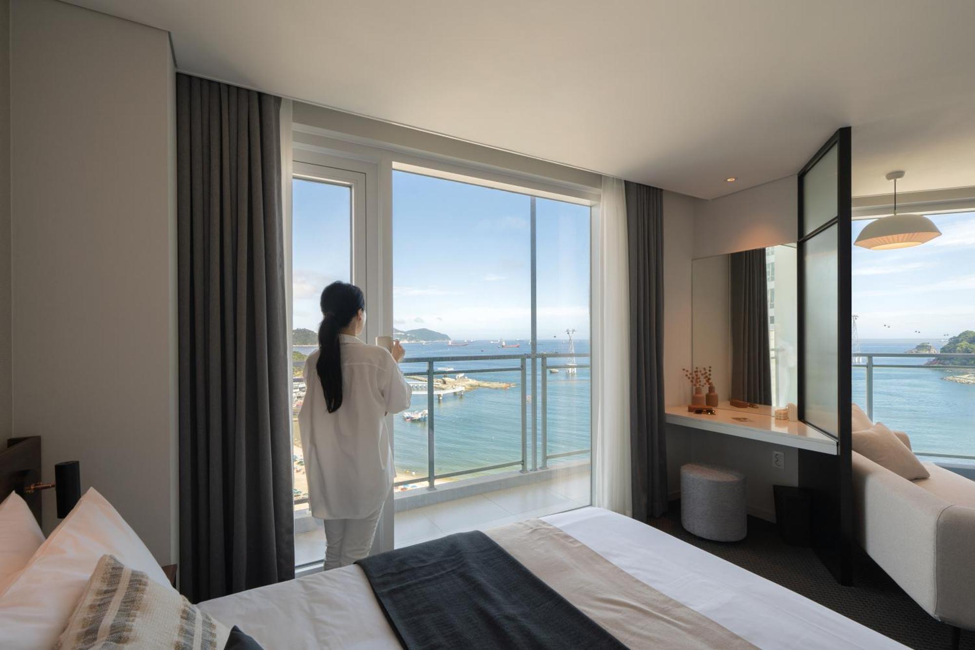 Urbanstay Busan Songdo Beach Экстерьер фото